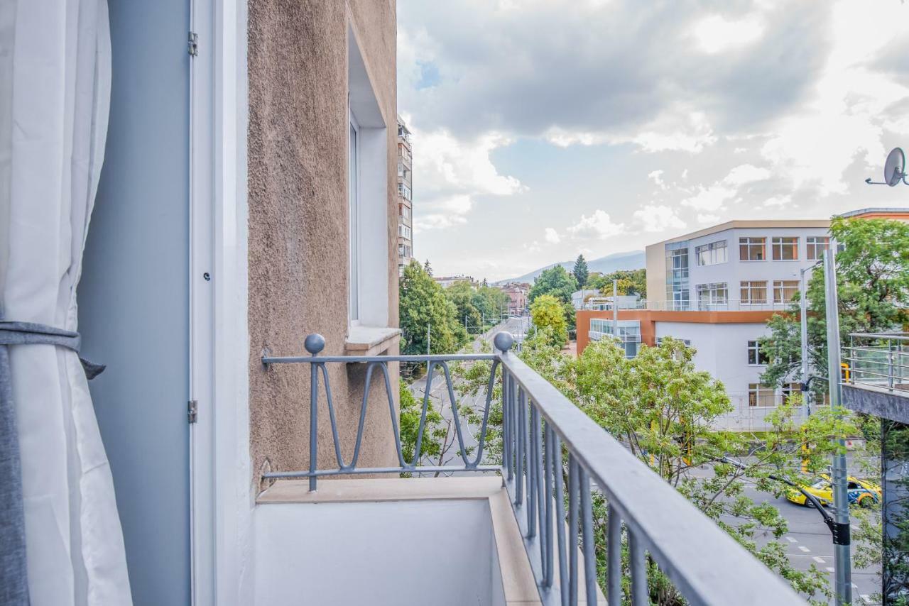 Dondukov Boulevard Two Bedroom Designer Suite Sofie Exteriér fotografie